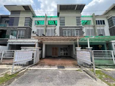 3-storey Terraced House For Sale in Sungai Buloh,SGR