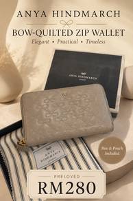 Anya Hindmarch Bow-Quilted Zip-Short Wallet