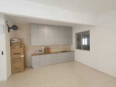 Condominium For Rent in Residensi Oleander