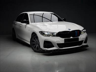 BMW 330i 30i M SPORT in Seri Kembangan, SGR