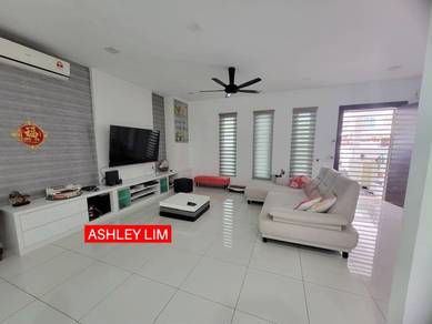 3-storey Terraced House For Sale in Sungai Ara,PNG