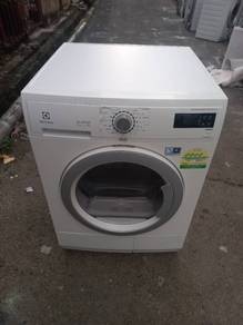 Jenama Electrolux heat pump clothes dryer 8.0kg
