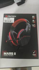 Headphone gaming