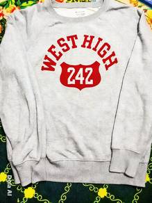 sweatshirt 