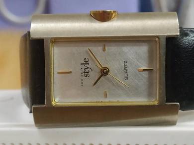 Original New York style gent watch