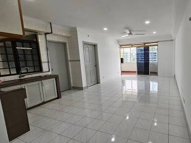 Apartment For Sale in Sri Mutiara