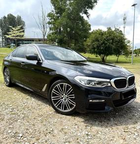 2018 BMW 530i 30i M-SPORT