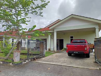 Bungalow House For Sale in Kluang,JHR