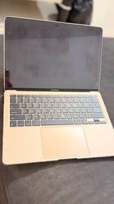 MacBook Air M1 8GB/256GB – Good Condition