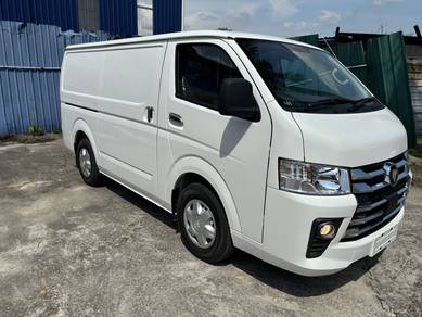 Foton View C2 Panel Van Automatic ( Hiace Size )