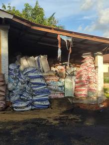 Sekam padi bakar untuk tanaman 5377