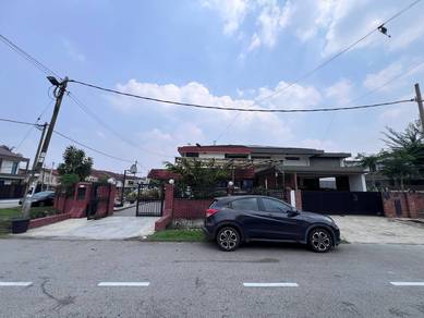 Semi-Detached House For Sale in Keramat,KUL