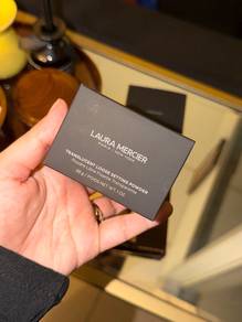 Laura Mercier