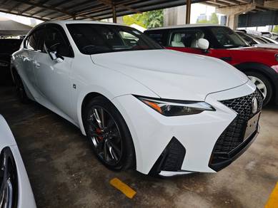 Lexus IS 300 F-SPORT in Cheras, KUL