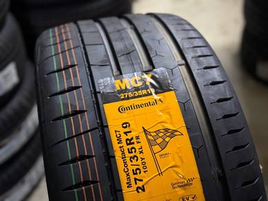 275 35 19 Continental MaxContact MC7 2026