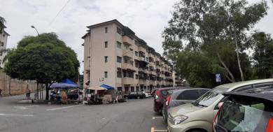 Apartment For Sale in Taman Bukit Kenangan