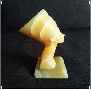 Vintage Egyptian Queen Nefertiti Altar Head Bust S