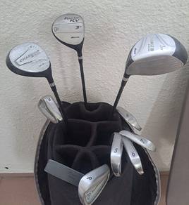 Mizuno Golf Club Set with bag