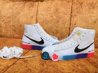 Nike 