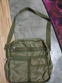 Arnold Palmer sling messengers bag 