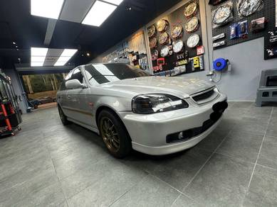 Honda Civic EXi in Dengkil, SGR