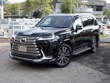Lexus LX 600  in KLCC, KUL
