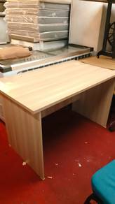 Office table / Study table Second hand (like new) 
