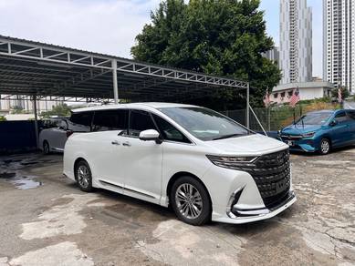 Toyota Alphard Z in Jalan Kuching, KUL
