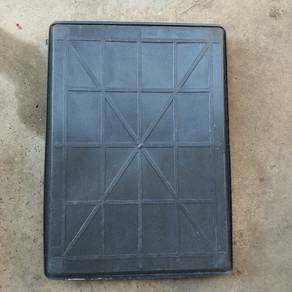 Tray alas sangkar terpakai 58 cm x 41 cm