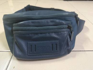 sling bags coach untuk di jual