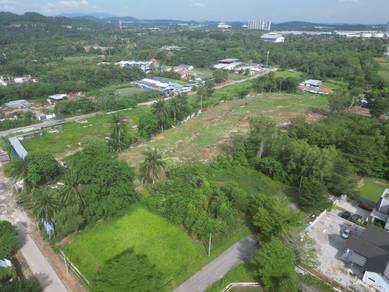 Residential Land in Dengkil, SGR
