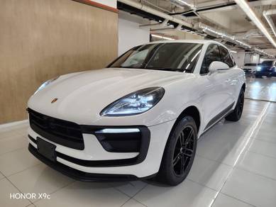 2022 Porsche Macan 