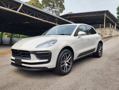 Porsche Macan - in Taman Tun Dr Ismail, KUL