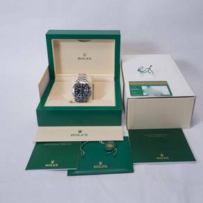 "Batgirl" GMT-Master II 126710 BLNR - FULL SET