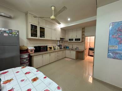 Semi-Detached House For Sale in Alma,PNG