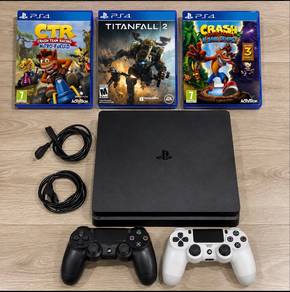 playstation 4 slim