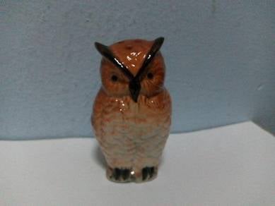 Vintage Porcelain Salt/Pepper Shaker, owl