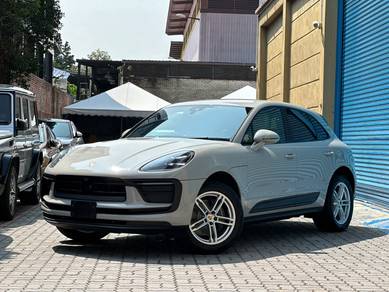 Porsche Macan in Kota Damansara, SGR
