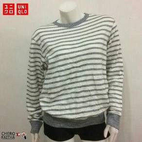 Uniqlo crewneck pullover sweatshirt sweater [CN6]