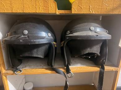Helmet Warna Hitam [ TAKE BOTH]
