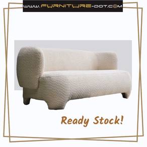 Hug 3 Seater Curve Sofa- FRM6286C
