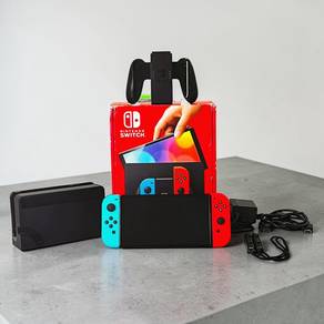 Nintendo Switch OLED Console Full Set