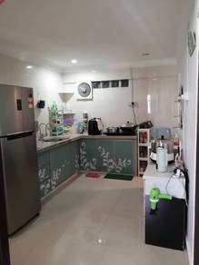 Apartment For Sale in Jelutong Park