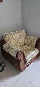 sofa 1 seater + meja belajar budak
