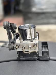 BMW E60 M5 S85 V10 ABS Pump