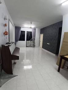 Condominium For Rent in Asia Heights