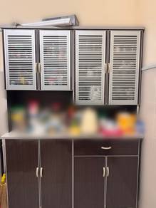 kitchen cabinet