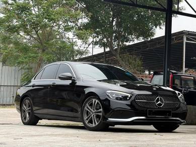 Mercedes Benz E200 200 AVANTGARDE (CKD) in Johor Bahru, JHR