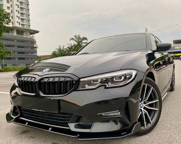 BMW 320i 20i SPORT in Seri Kembangan, SGR