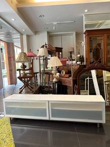 BOCONCEPT Volani WHITE Matte with FROSTED glass pa